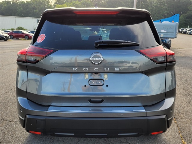2025 Nissan Rogue SV photo 4
