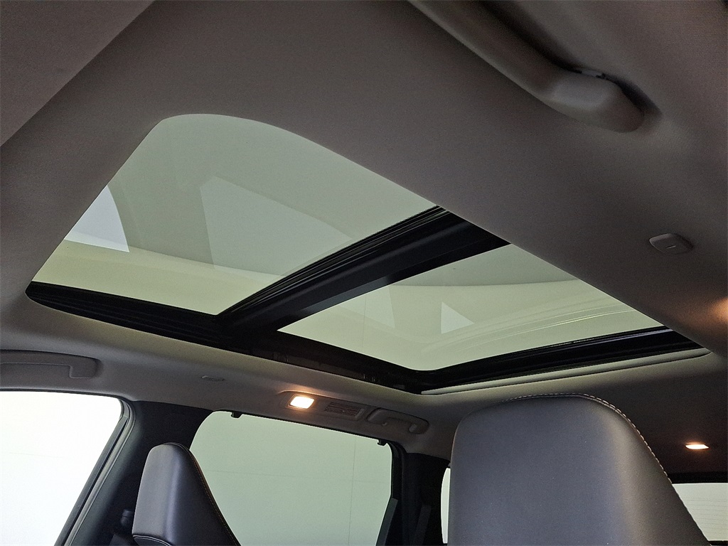 2025 Infiniti QX60 Luxe photo 11