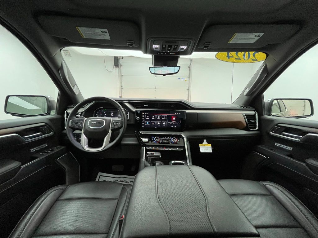 2024 Gmc Sierra 1500 Denali photo 2