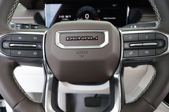 2026 Gmc Acadia Denali photo 19