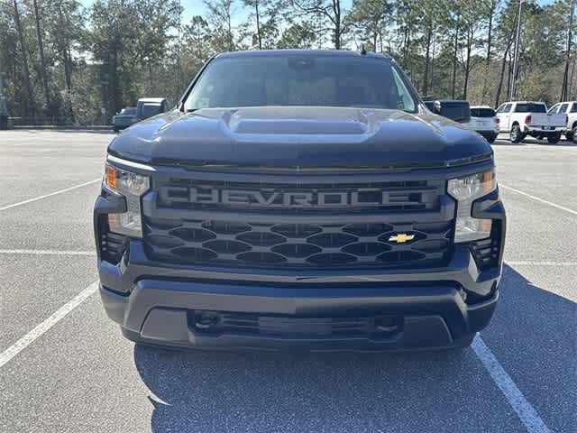 2025 Chevrolet Silverado LT Z71 photo 2