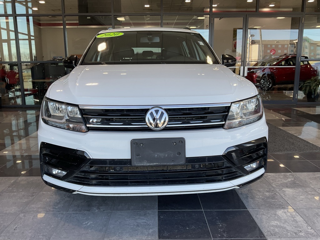 Used 2020 Volkswagen Tiguan SE R-LINE BLACK with VIN 3VV2B7AX1LM162326 for sale in Kansas City