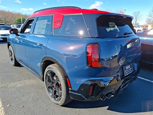 2026 Mini Countryman John Cooper Works Iconic photo 4
