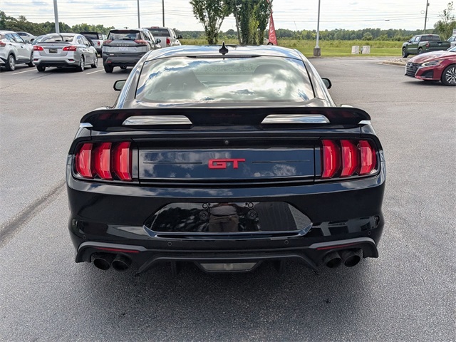 2021 Ford Mustang GT Premium photo 4