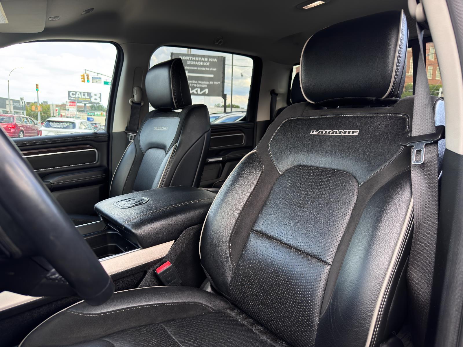 2022 Ram 1500 Laramie photo 17
