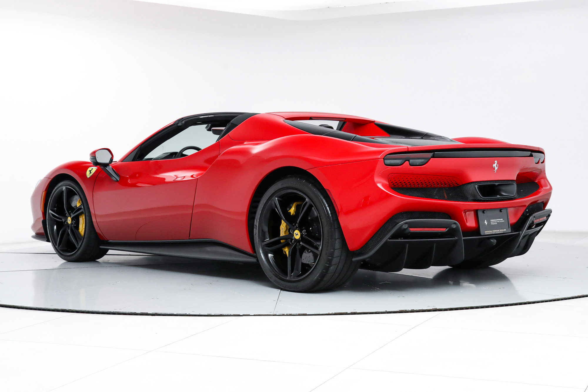 2024 Ferrari 296 GTS photo 8