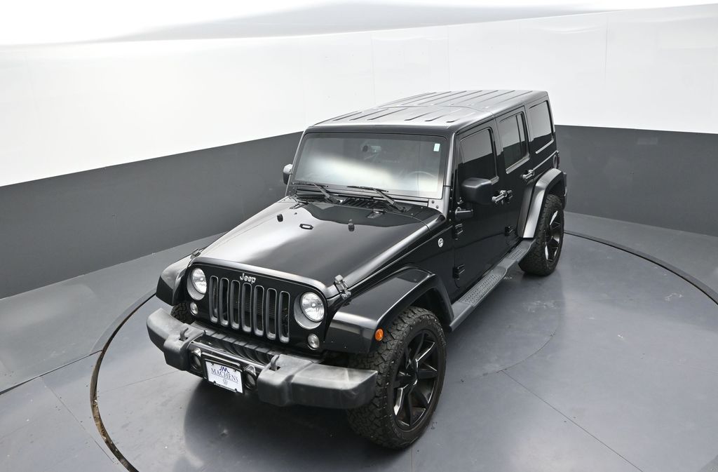 2016 Jeep Wrangler Unlimited Sahara photo 12