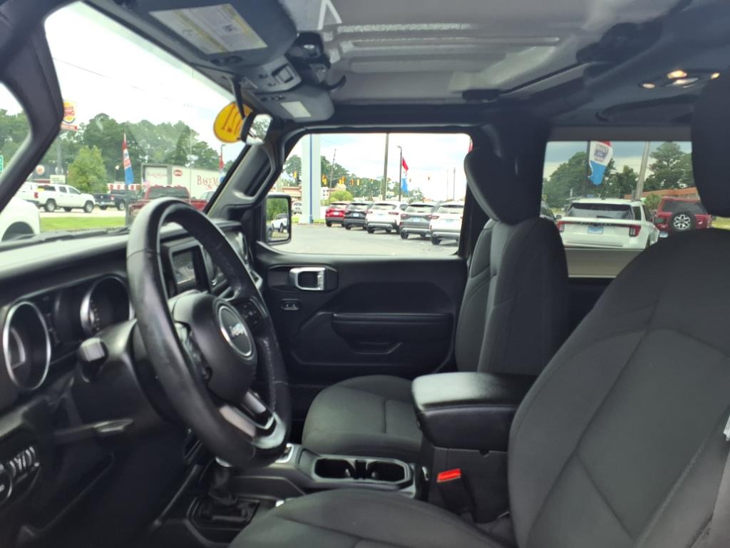 2021 Jeep Wrangler Sport S photo 5