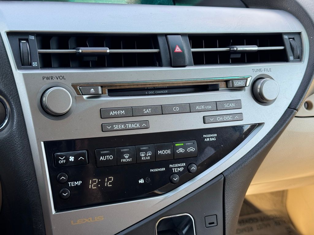 2011 Lexus RX 350 photo 25