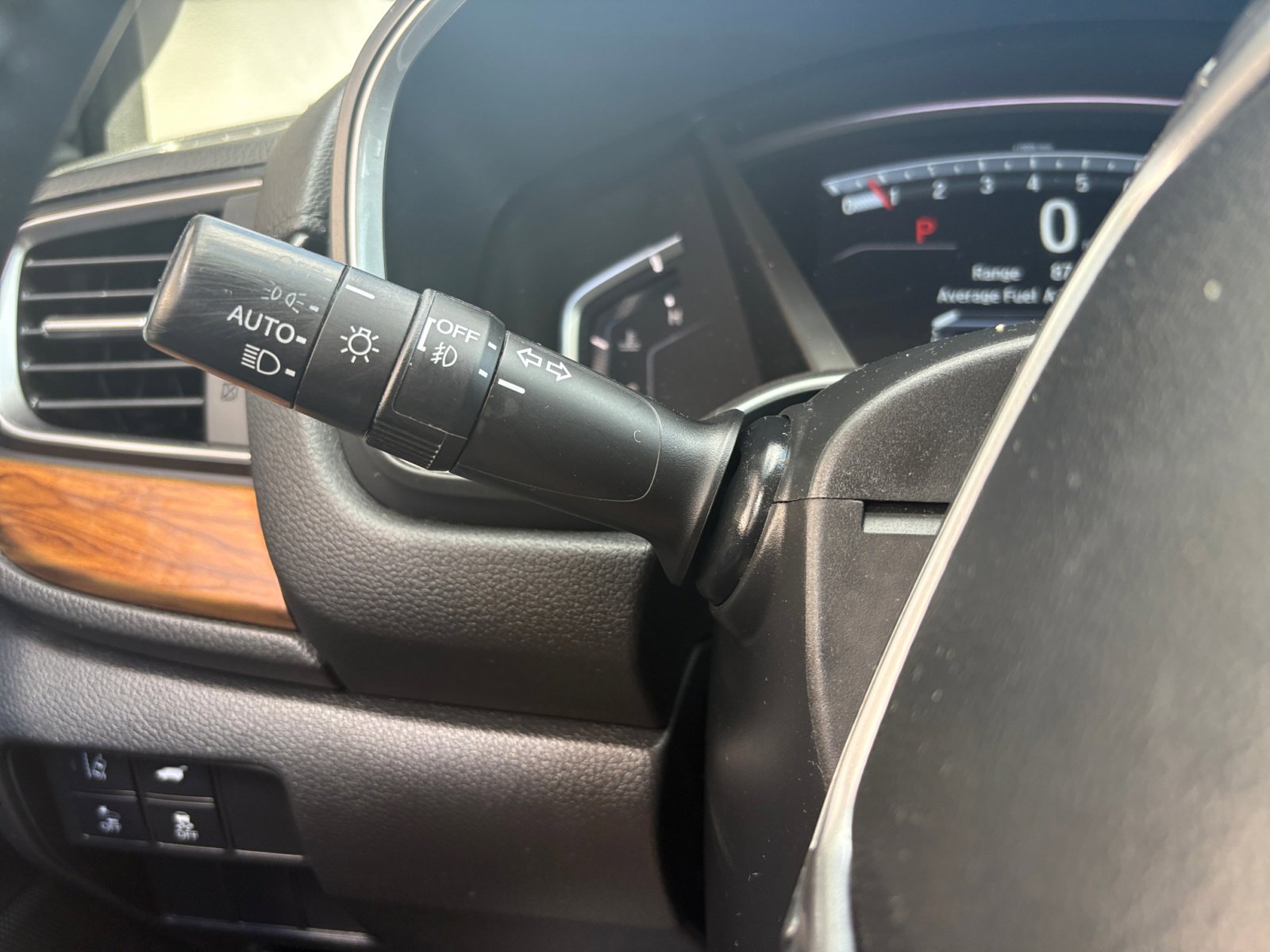 2017 Honda CR-V Touring photo 20
