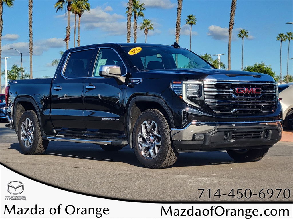 2022 GMC Sierra 1500 SLT's photo