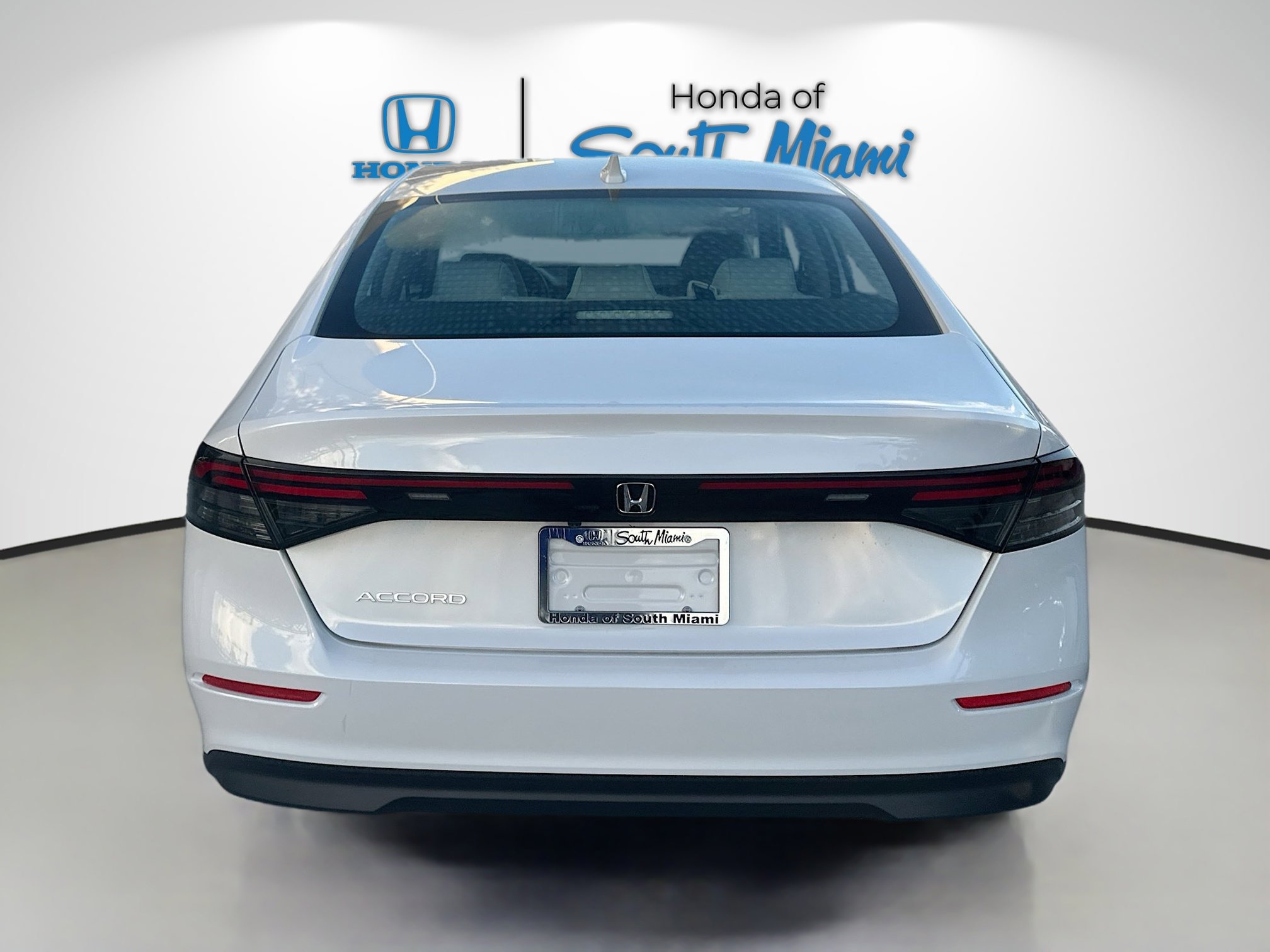 2025 Honda Accord LX photo 3
