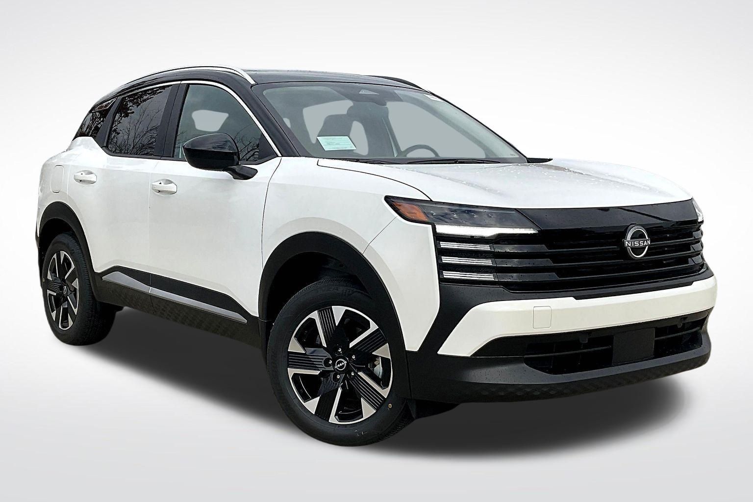 2026 Nissan Kicks SV photo 2