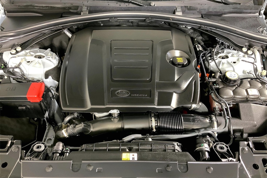2024 Land Rover Range Rover Velar SE photo 8