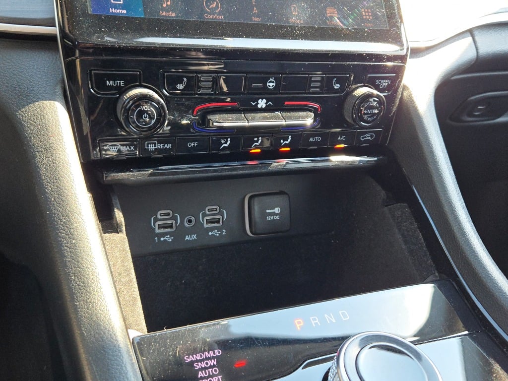 2021 Jeep Grand Cherokee Limited photo 28