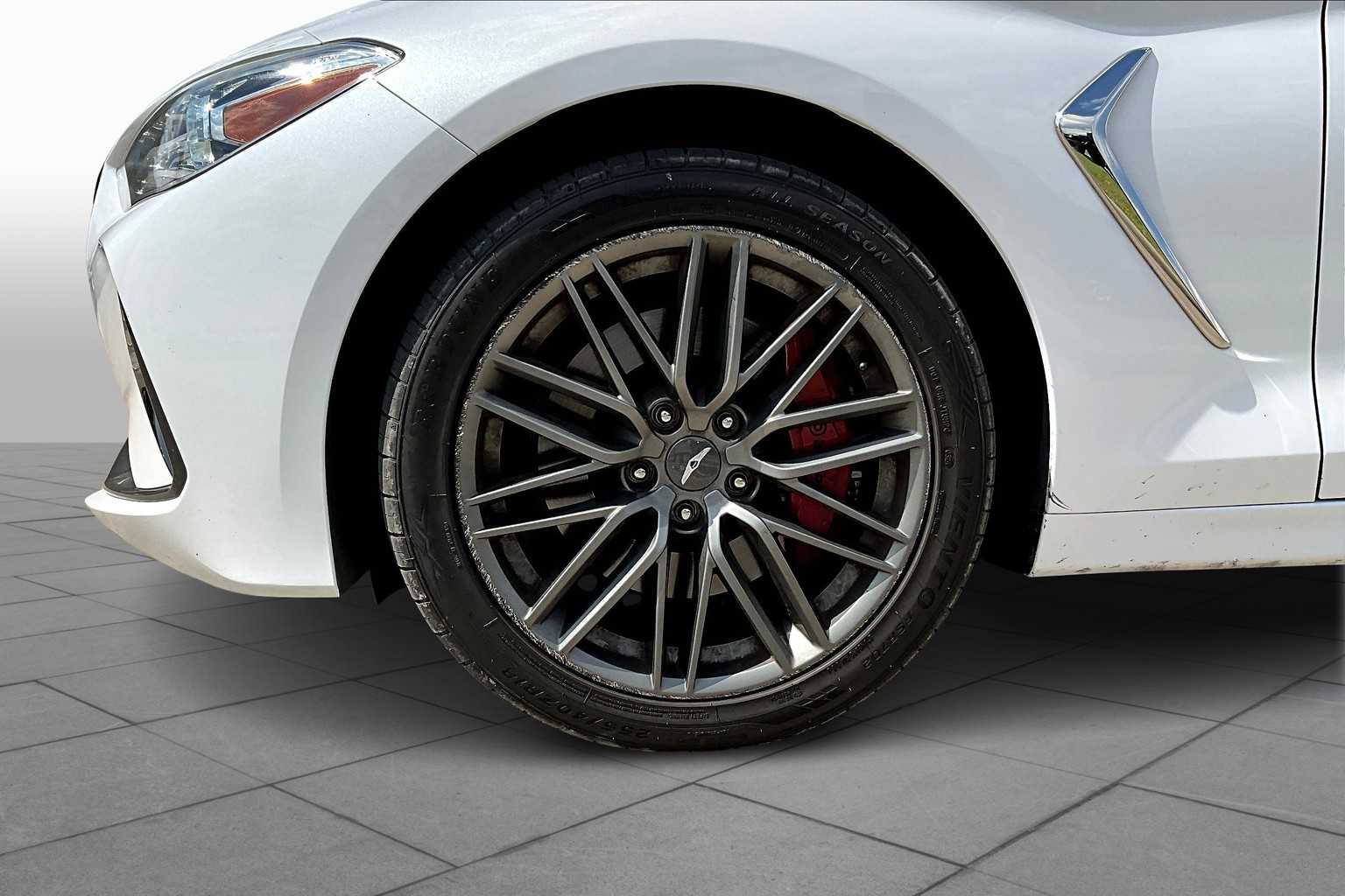 2019 Genesis G70 3.3T Advanced photo 8