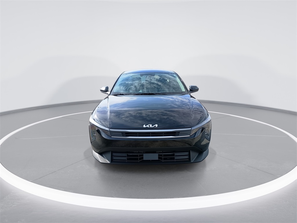 2025 Kia K4 LXS photo 3