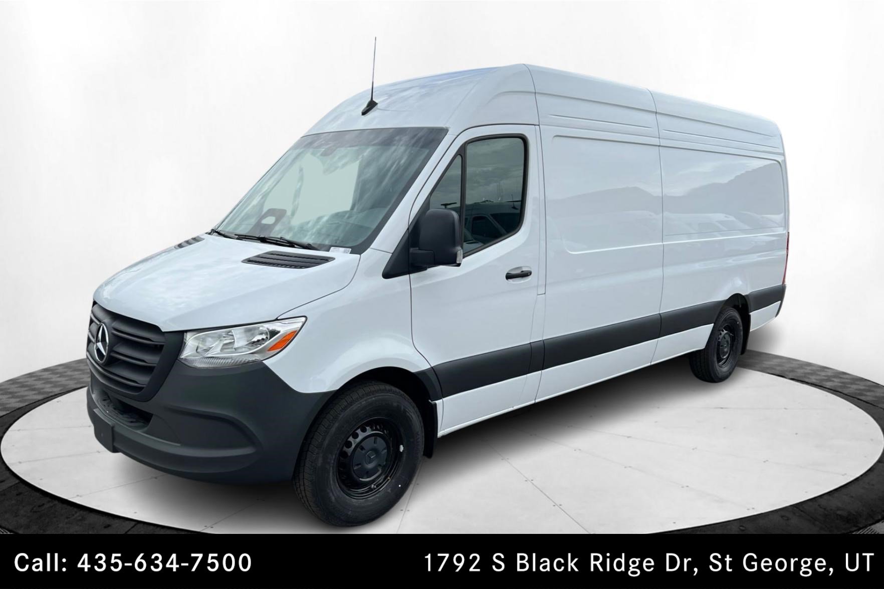 2025 Mercedes-Benz Sprinter Cargo Van Base's photo