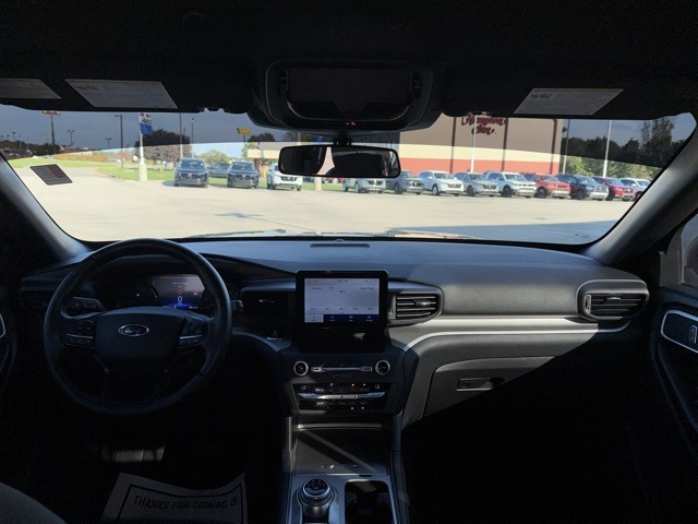 2020 Ford Explorer XLT photo 12