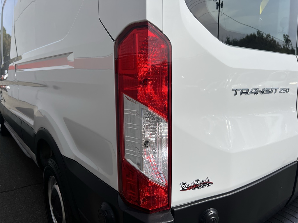 2020 Ford Transit photo 7