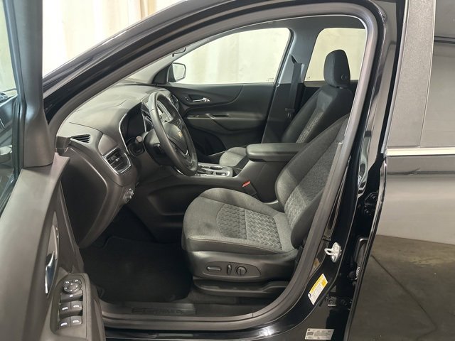 2024 Chevrolet Equinox LT photo 7