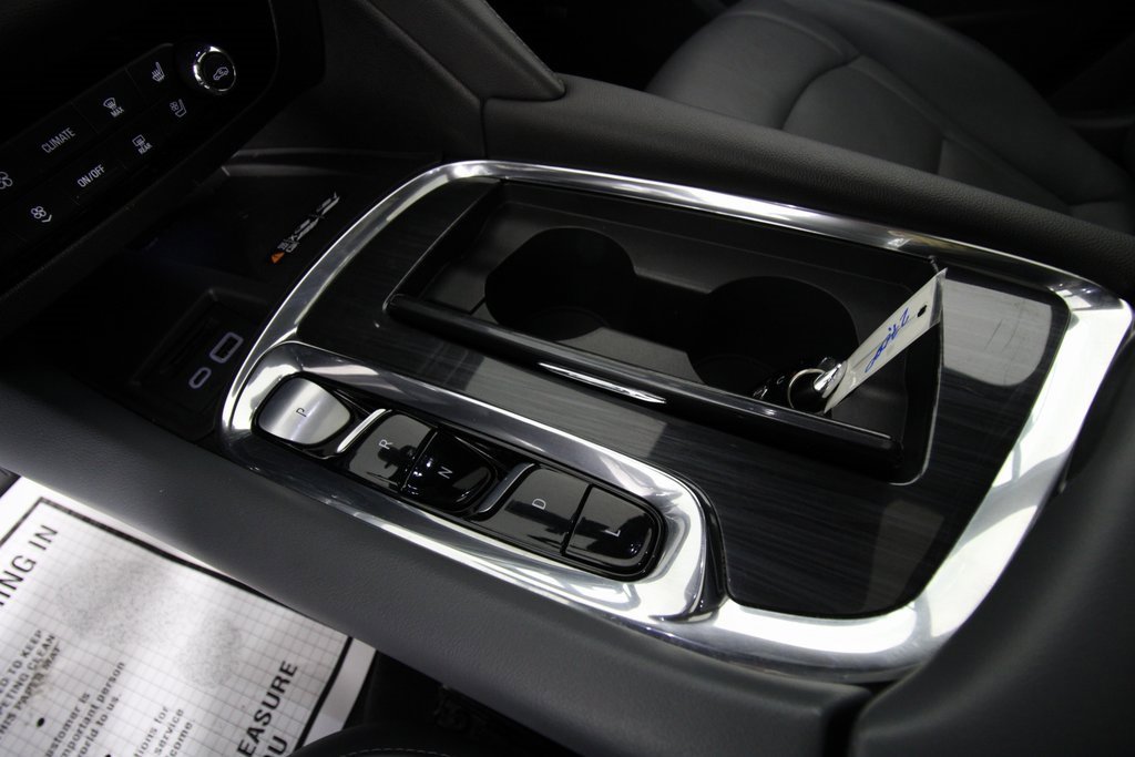 2023 Buick Enclave Premium photo 18