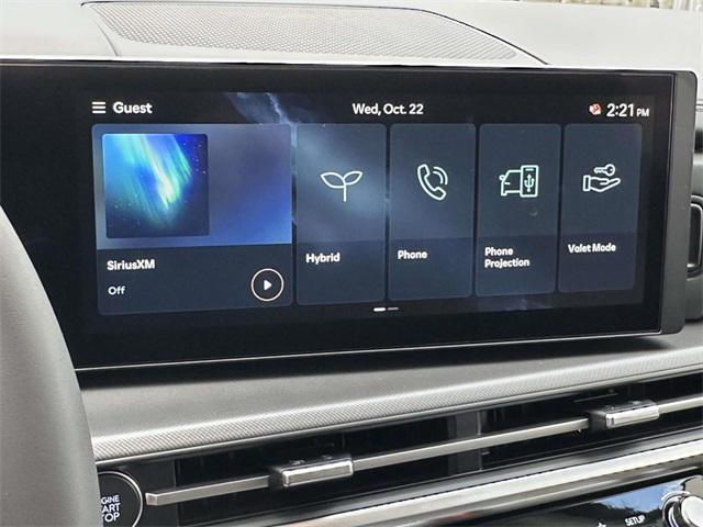 2026 Hyundai Santa Fe SE photo 3