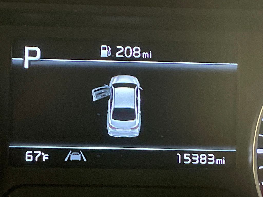 2023 Kia Forte GT-Line photo 4