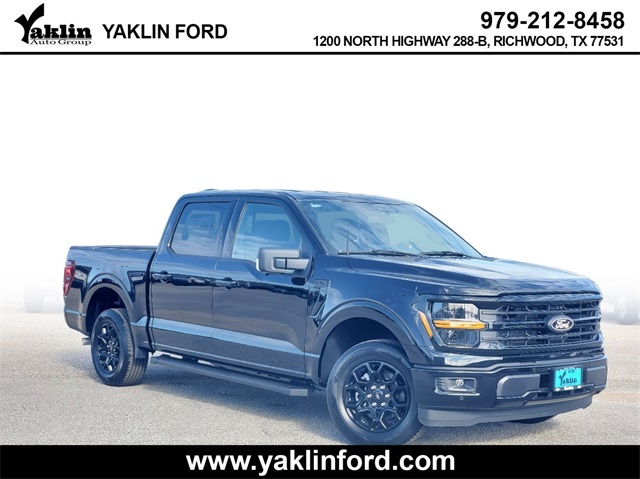 2025 Ford F-150 XLT's photo