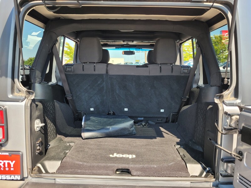 2017 Jeep Wrangler Unlimited Sport Big Bear photo 16