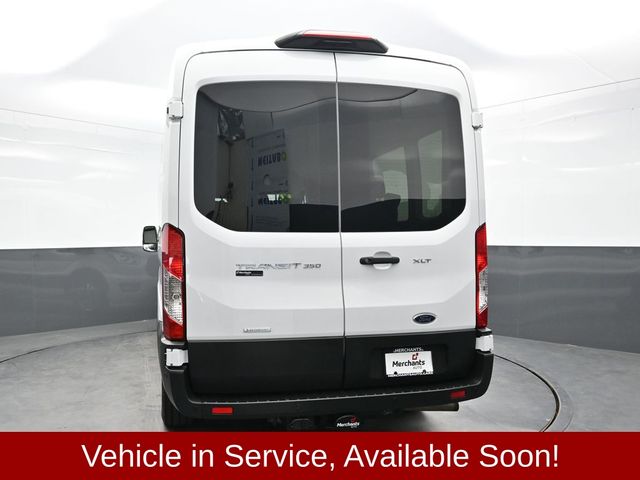 2022 Ford Transit photo 3