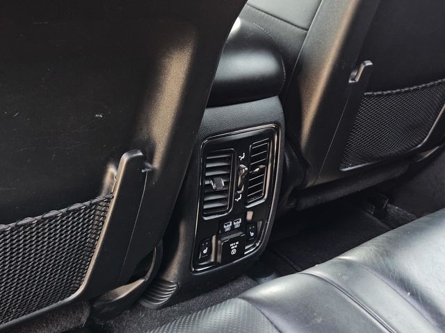 2019 Jeep Grand Cherokee Limited photo 28
