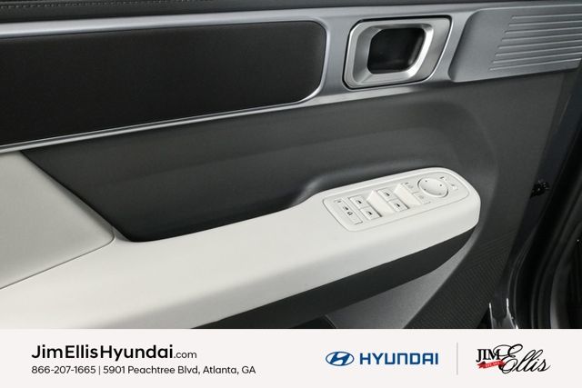 2025 Hyundai Santa Fe SE photo 9