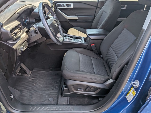 2022 Ford Explorer XLT photo 8