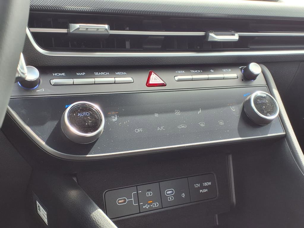 2025 Hyundai Sonata SEL Convenience photo 18