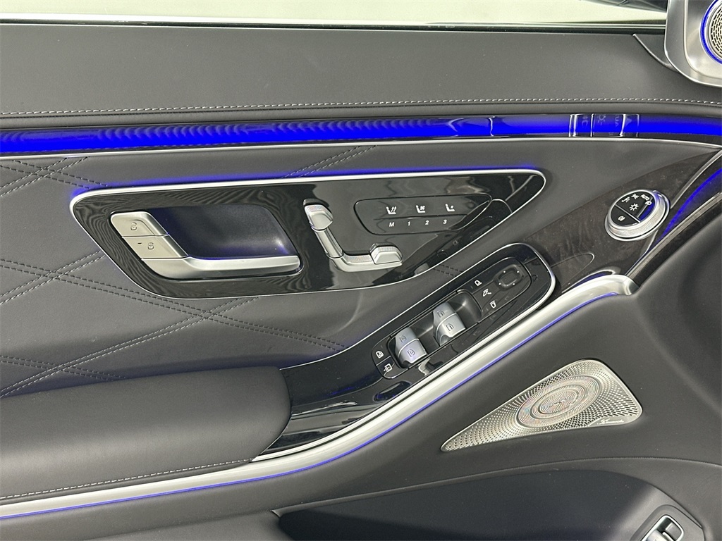 2026 Mercedes Benz S 63 e AMG photo 18