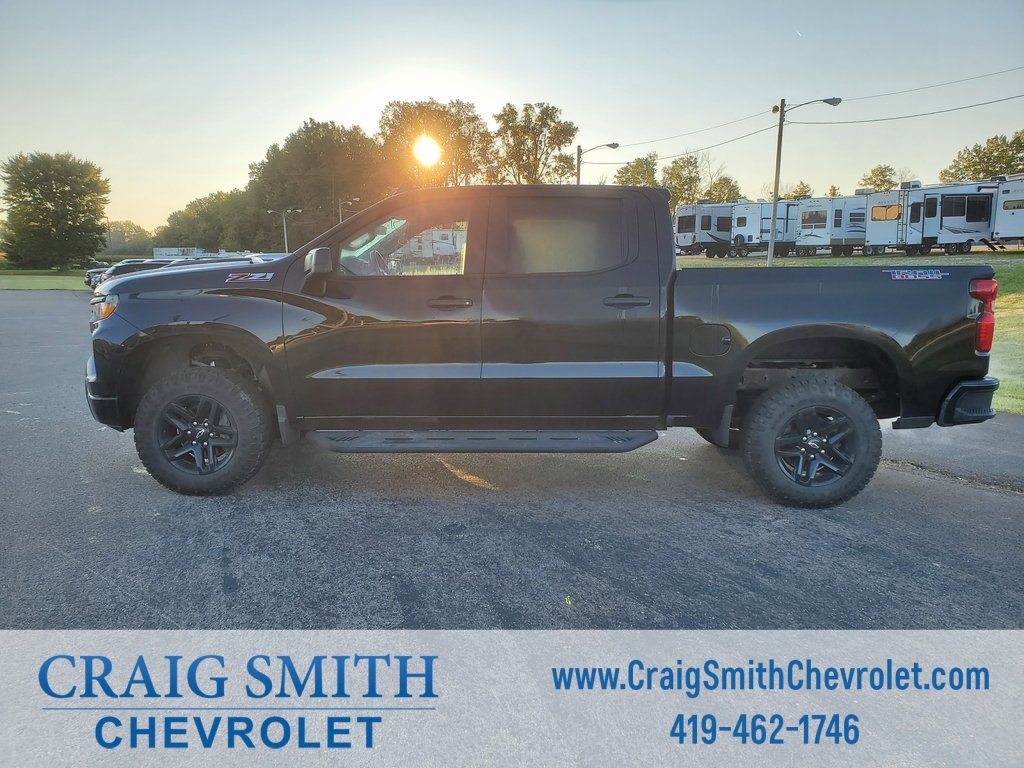 2022 Chevrolet Silverado 1500 Custom Trail Boss photo 3