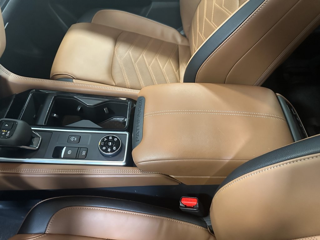 2024 Nissan Pathfinder Platinum photo 63