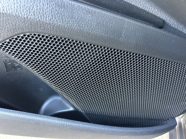 2020 Toyota Camry SE photo 29