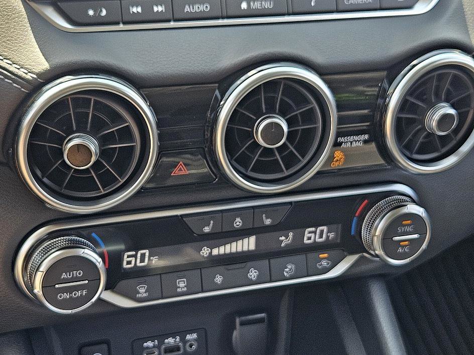 2025 Nissan Sentra SV photo 21