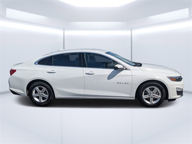 1G1ZD5ST9PF166095