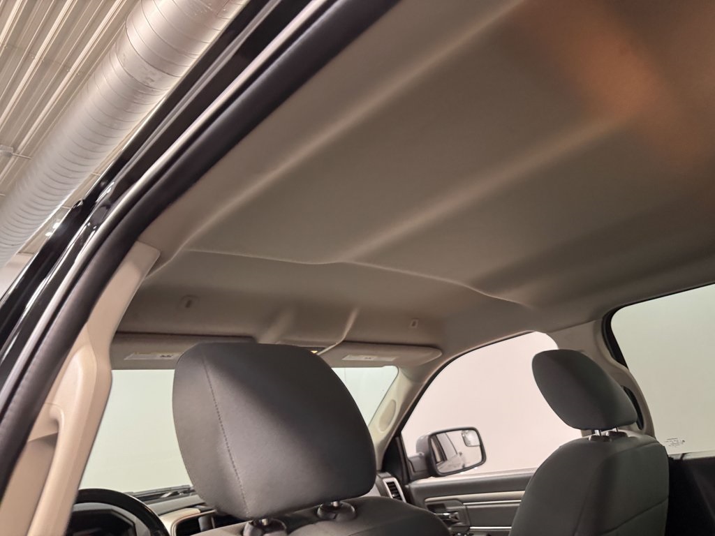 2019 Ram 1500 Classic SLT photo 48