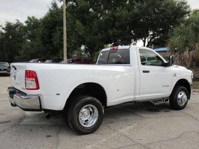 2022 Ram 3500 Tradesman photo 7