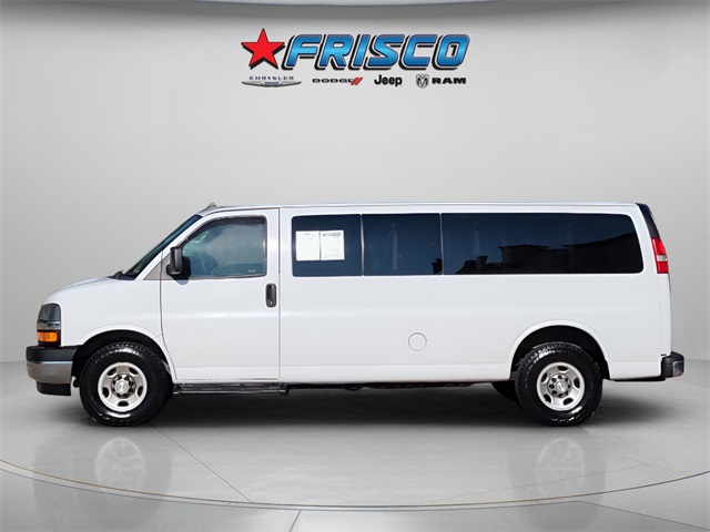 2019 Chevrolet Express 3500 LT photo 2
