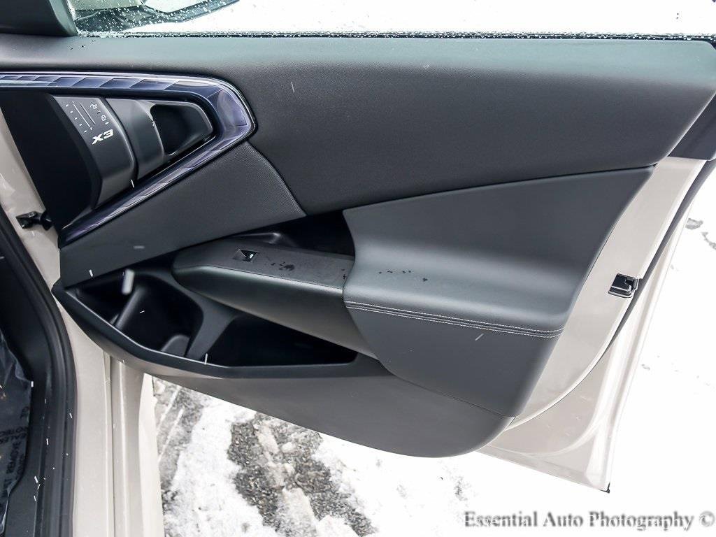 2025 BMW X3 - Image 23
