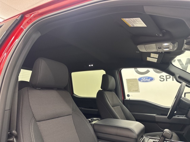 2025 Ford F-150 XLT photo 27
