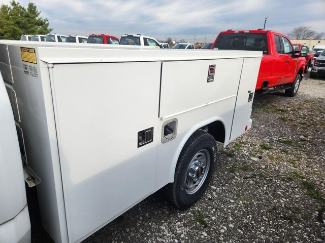 2023 Ford F-250 XL photo 2