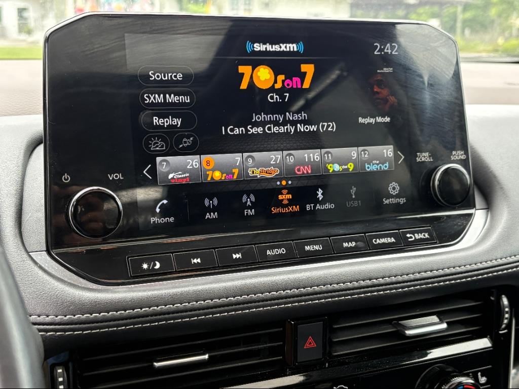 2023 Nissan Rogue SL photo 10