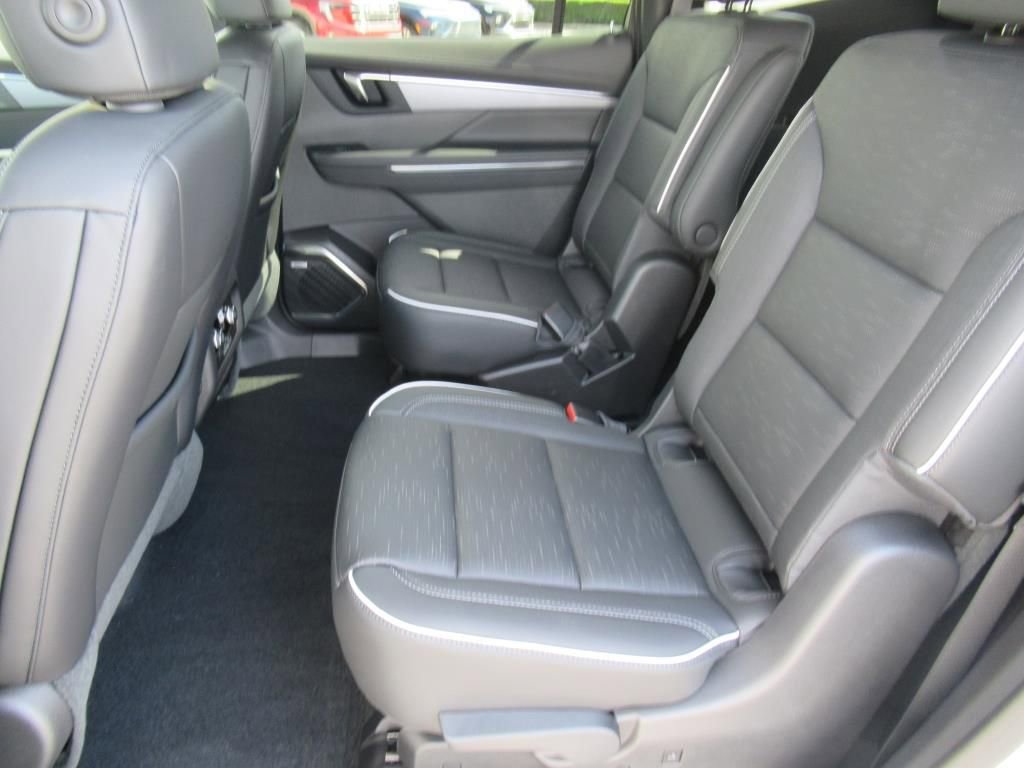 2026 Buick Enclave Sport Touring photo 27