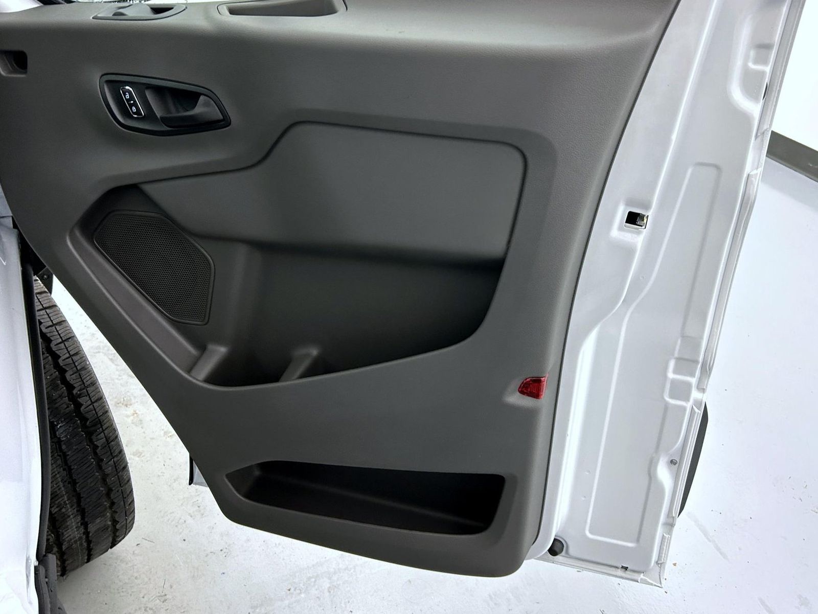2025 Ford Transit photo 14